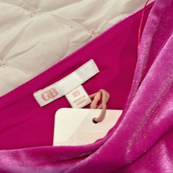 Pink velvet bodysuit - Picture 2 of 3